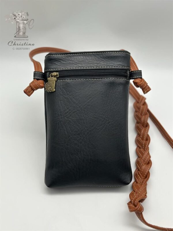 THE AMIRA CELLPHONE BAG