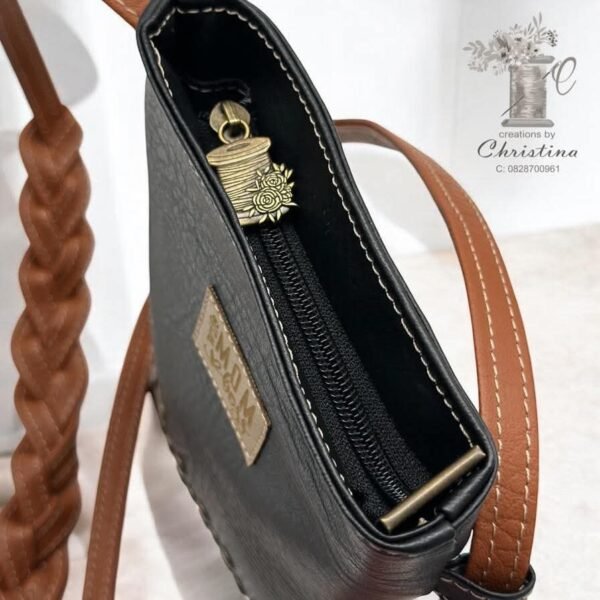 THE AMIRA CELLPHONE BAG